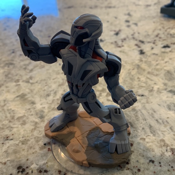 Disney Infinity Marvel 3.0 Characters. Ultron, Antman, Vision. Good condition - Picture 2 of 5